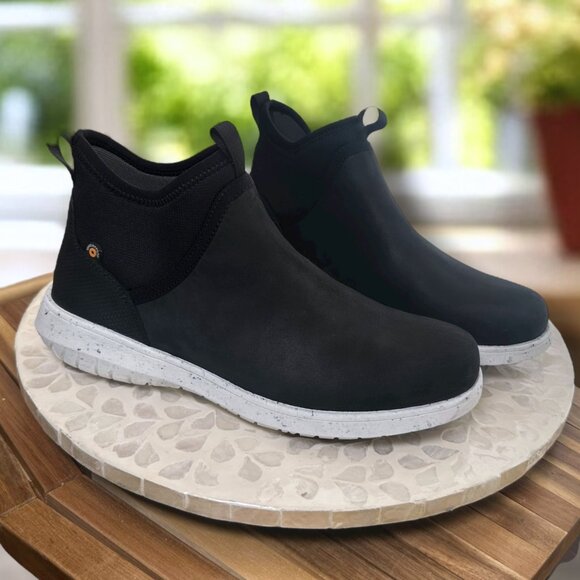 BOGS Juniper Waterproof Leather Chelsea Slip-On Boot Womens 8.5 Black  72692001 - Picture 4 of 13